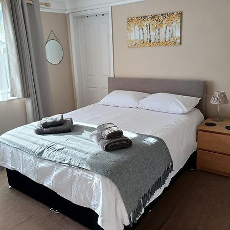 Felpham Guest House - Self Catering Bognor Regis Exteriör bild