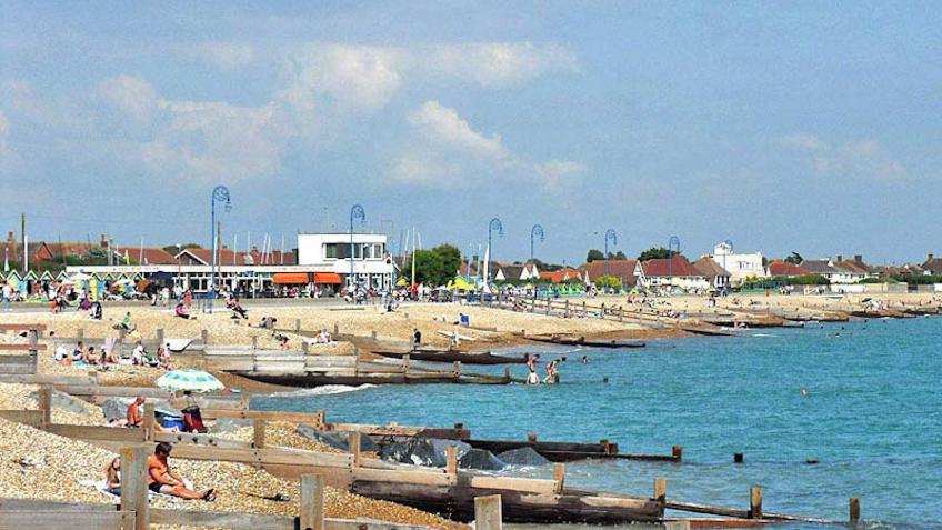 Felpham Guest House - Self Catering Bognor Regis Exteriör bild