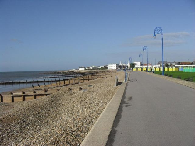Felpham Guest House - Self Catering Bognor Regis Exteriör bild